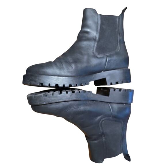 Thursday Boot Black Cavalier Boot Women’s  8.5 Chelsea Style Leather - Picture 2 of 9